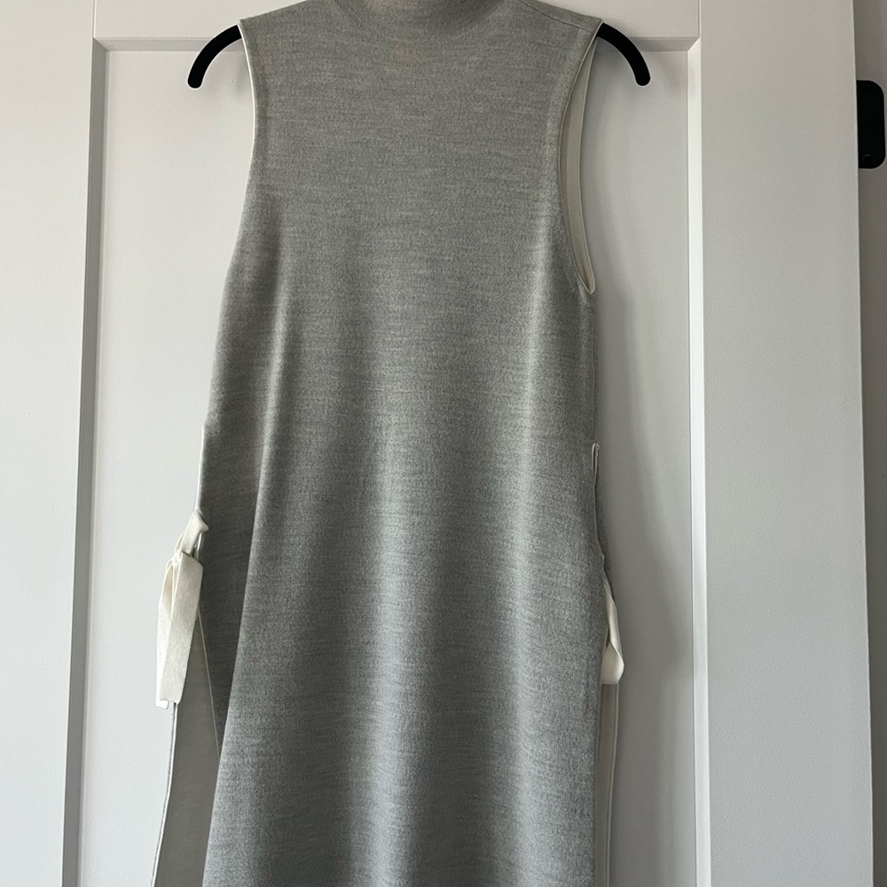 Sleeveless Gray Knit Long Top with Side Ties